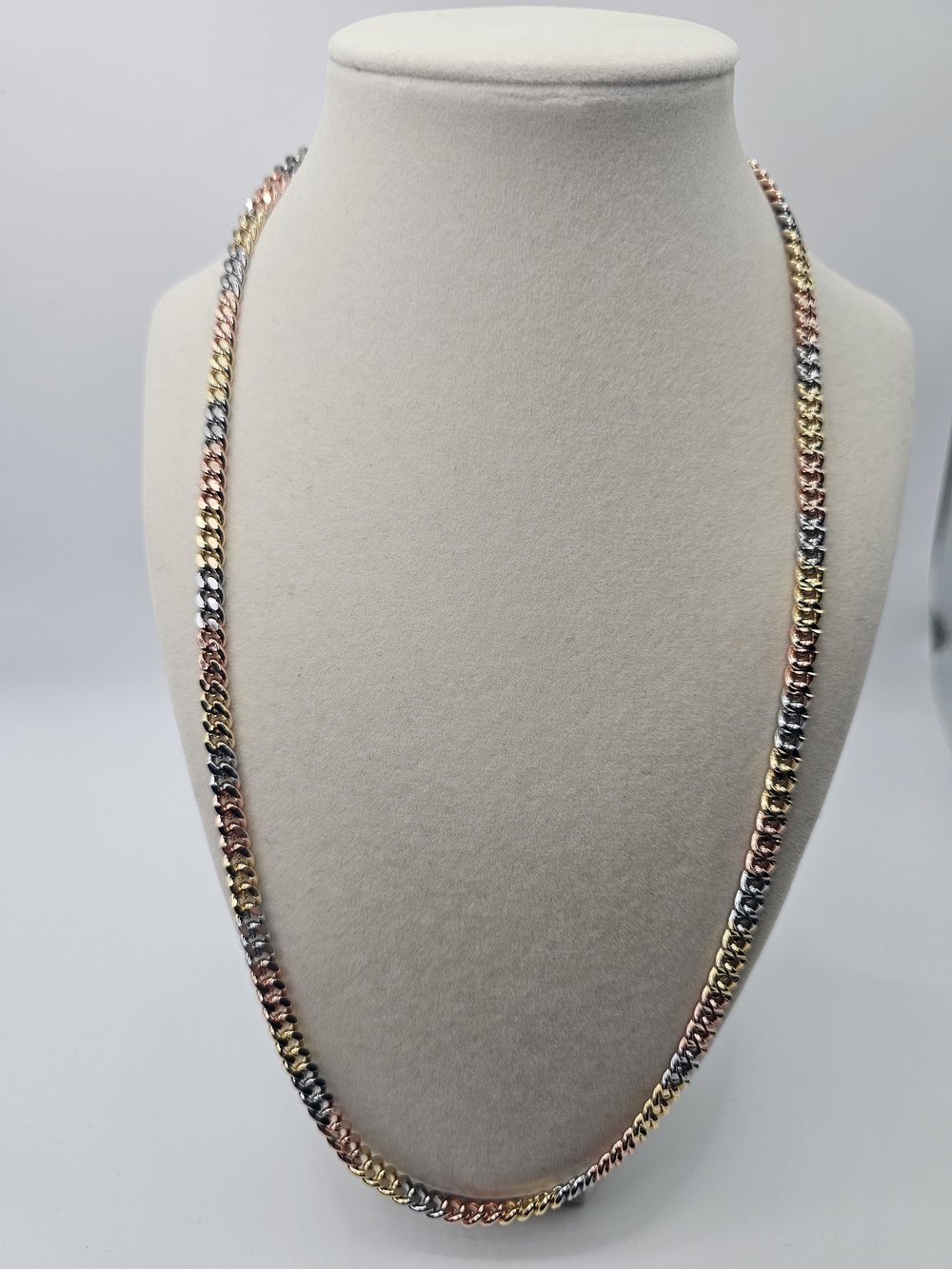 24in Tri Gold Italian 750 Stamped Diamond Cut Cuban